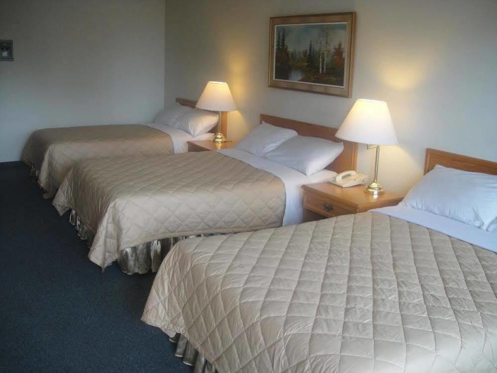 7 Days Inn Niagara Falls מפלי הניאגרה מראה חיצוני תמונה