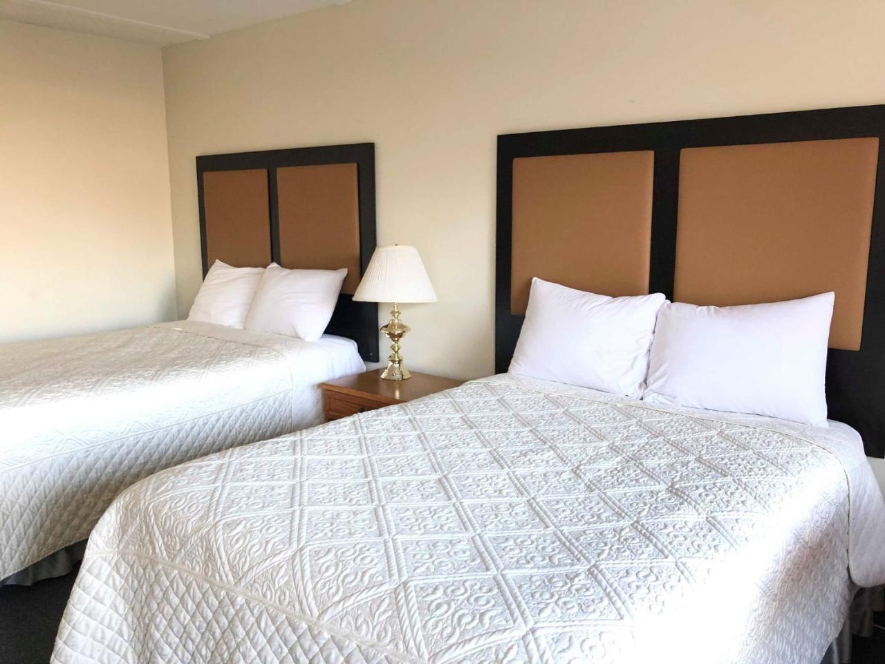 7 Days Inn Niagara Falls מפלי הניאגרה מראה חיצוני תמונה