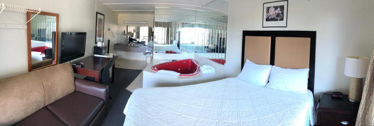 7 Days Inn Niagara Falls מפלי הניאגרה מראה חיצוני תמונה