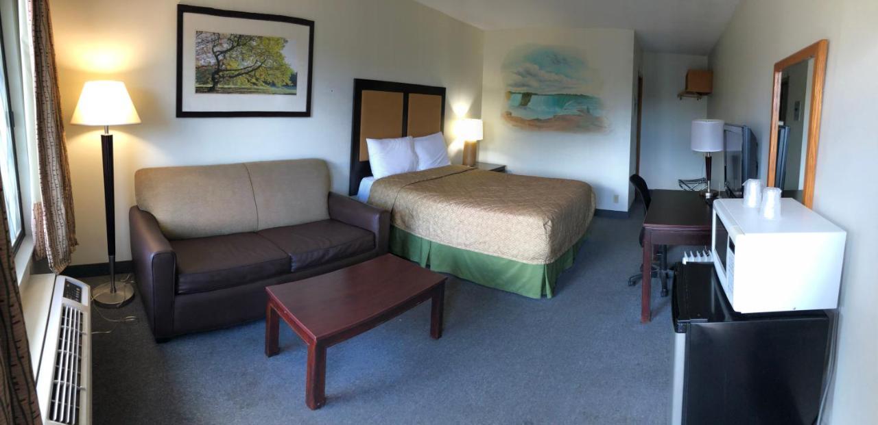 7 Days Inn Niagara Falls מפלי הניאגרה מראה חיצוני תמונה